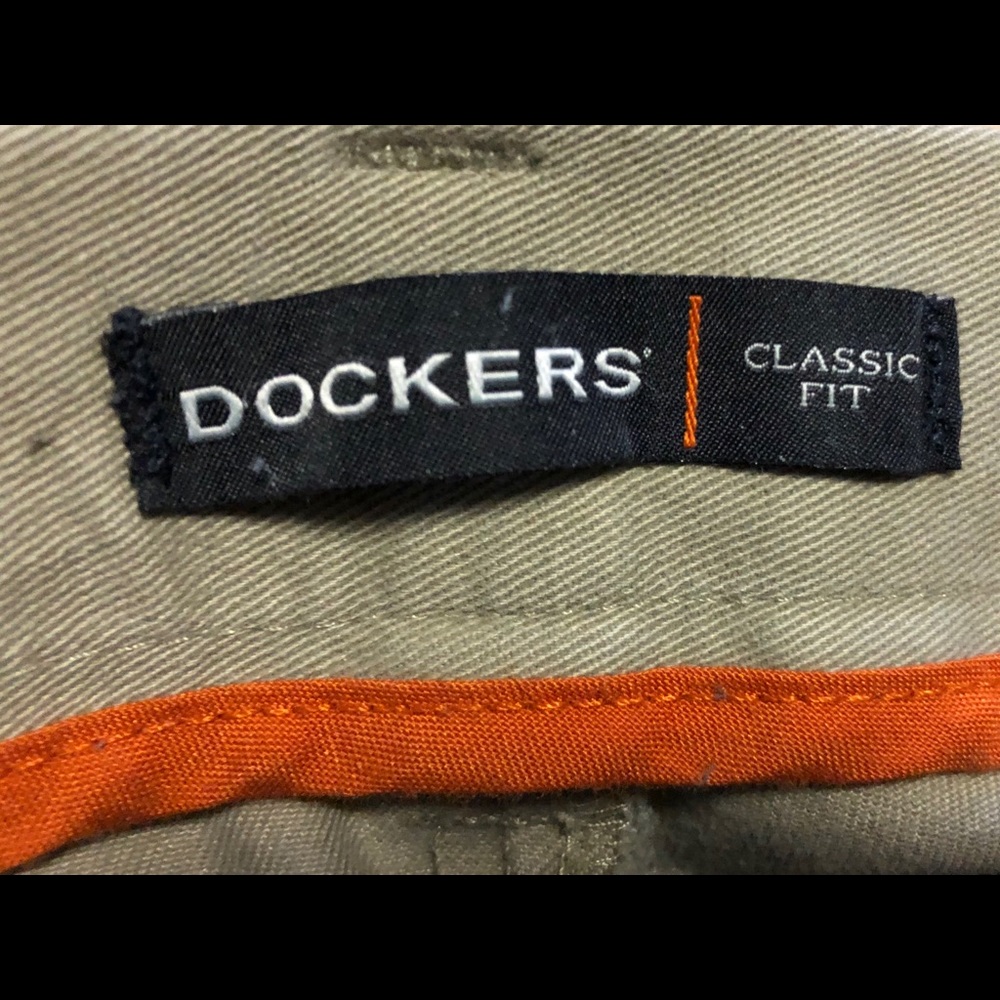 Dockers Classic Fit 34 x 30